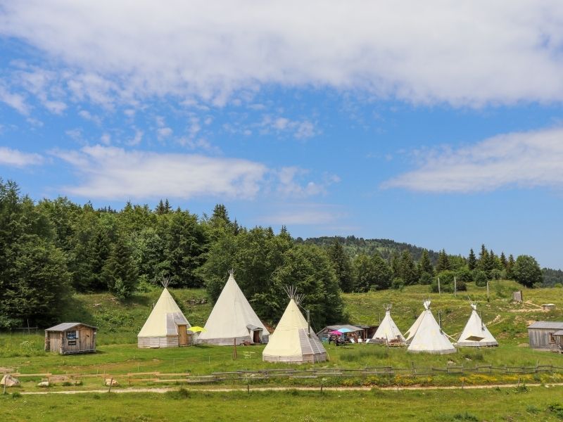 Le Village Tipi en été