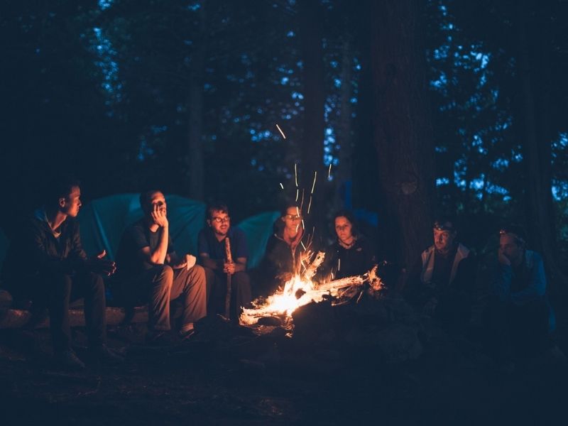soiree-groupe-matouille-fondue-luge-raquettes-evvo-zipfy-astronomie Soiree autour du feu